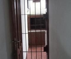 ALQUILO DEPARTAMENTO IMPEC 2 AMB Y MEDIO AMPLIO CON ESP. P/AUTO PRIV: A2214
