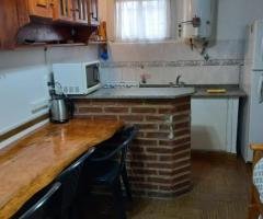 A metros de la playa y de la peatonal