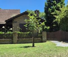 ALQUILER CASA VILLA GESELL CENTRO 8 PERSONAS MUY COMODAS EXCELENTE PROPIEDAD