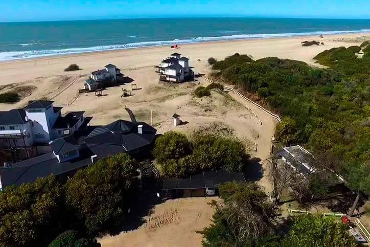 Mar de las Pampas y Mar Azul, playa y bosque cerca de Villa Gesell